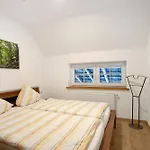 Uebern Hof