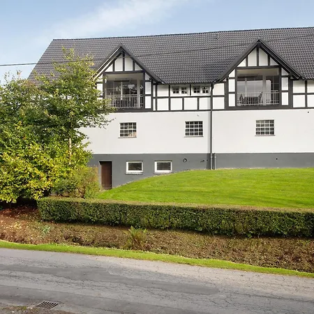 übern Hof Schmallenberg