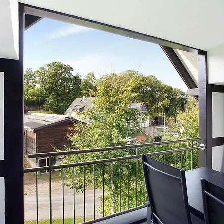 Uebern Hof Apartmán *