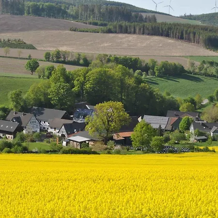 Uebern Hof Appartement *